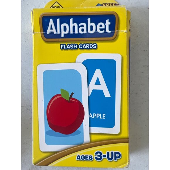 Set of 4 books: Level One Reader,The Big Bug Dug, Henry Hugglemonster Snow Day - Picture 8 of 8